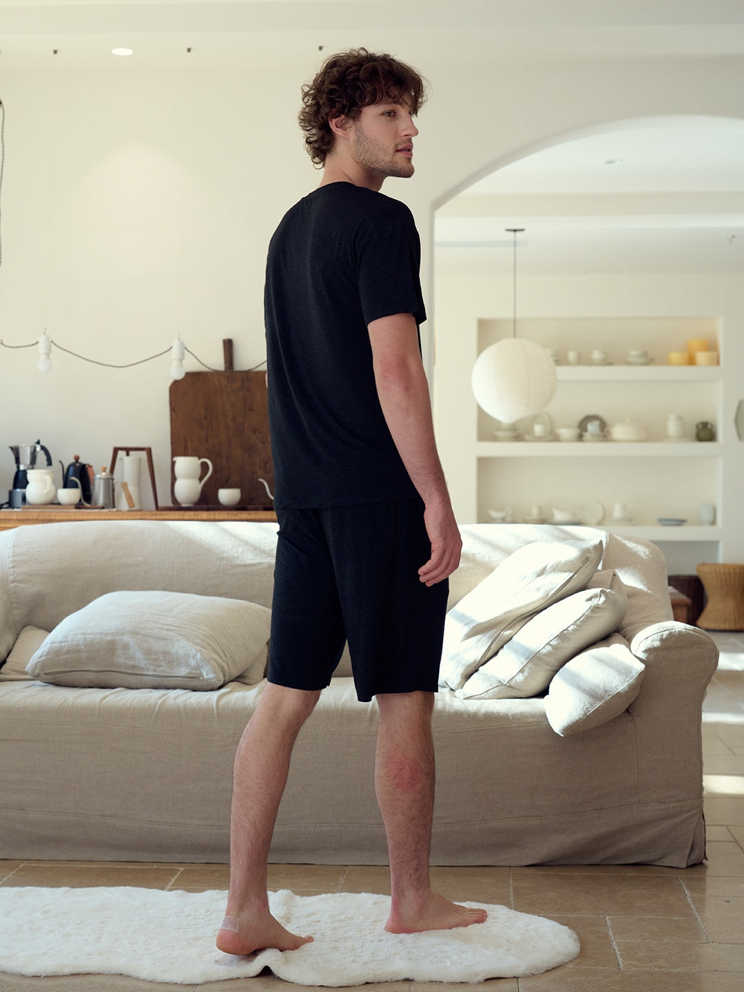 Black #color_Black