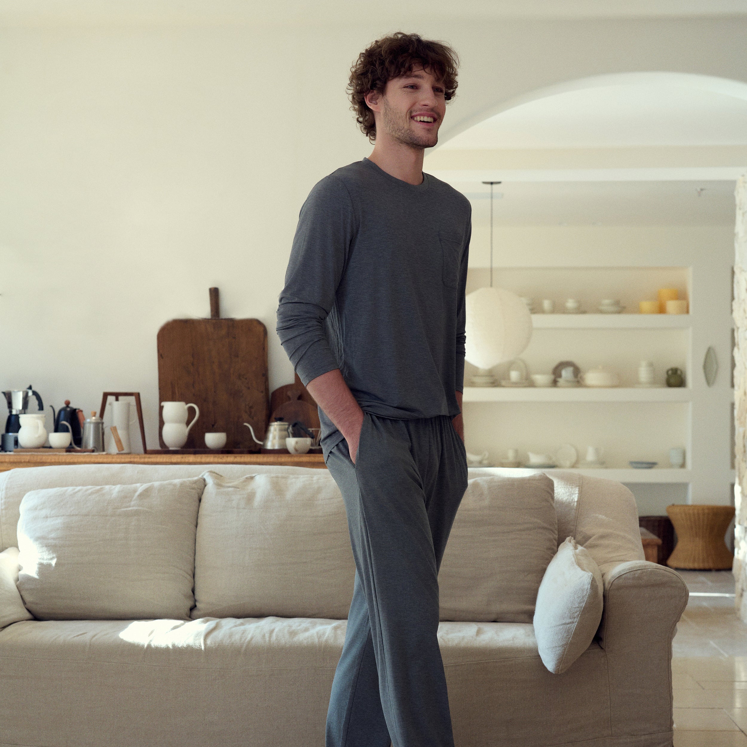 Charcoal #color_Charcoal