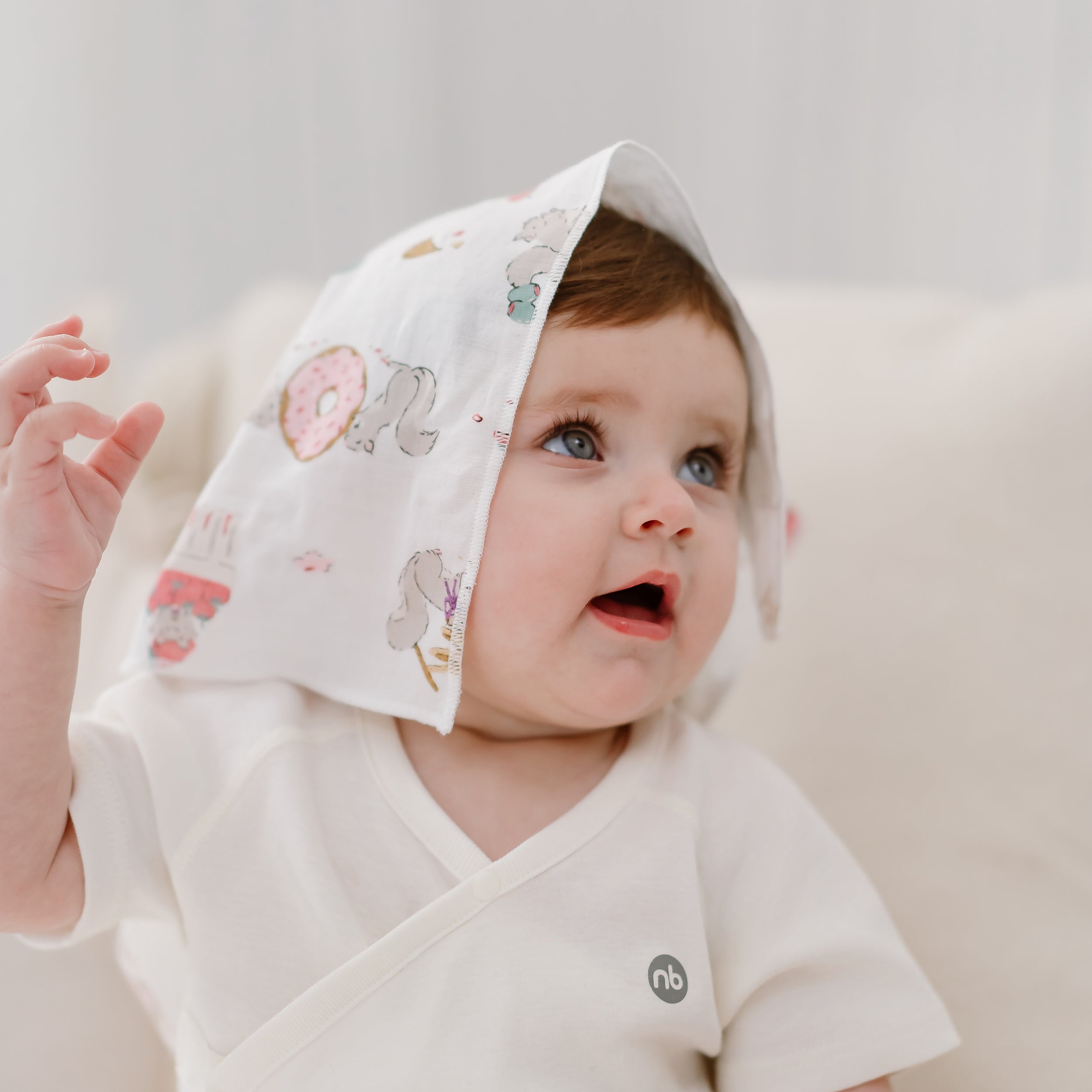 Cheeky Capers #color_Cheeky Capers