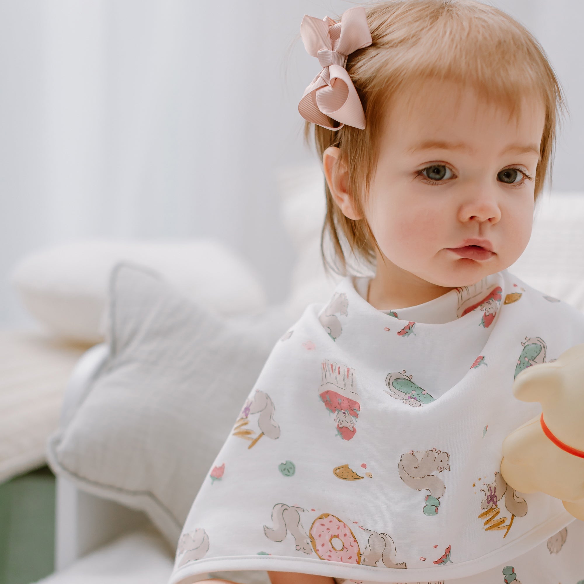 Cheeky Capers #color_Cheeky Capers