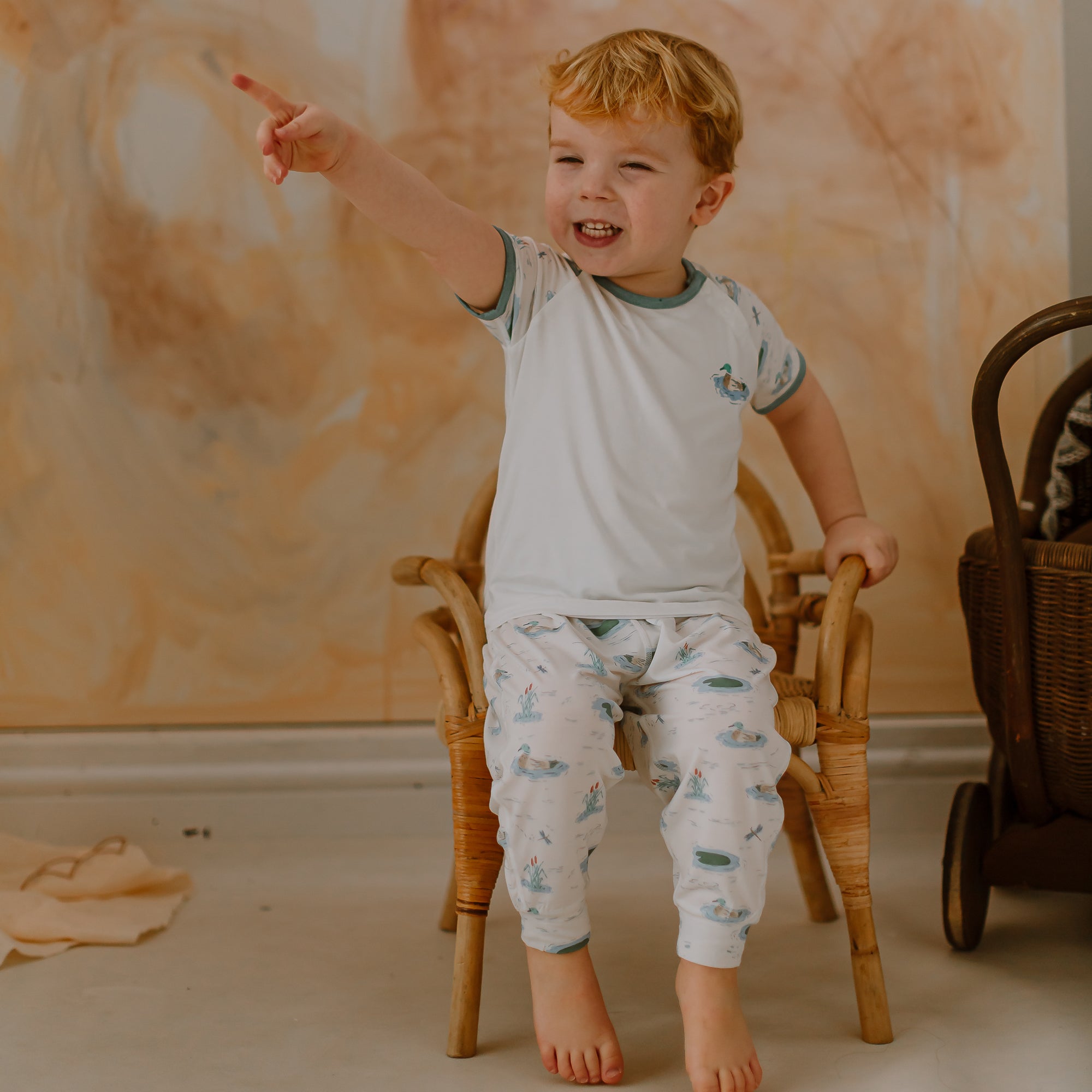 Pond Party #color_Pond Party