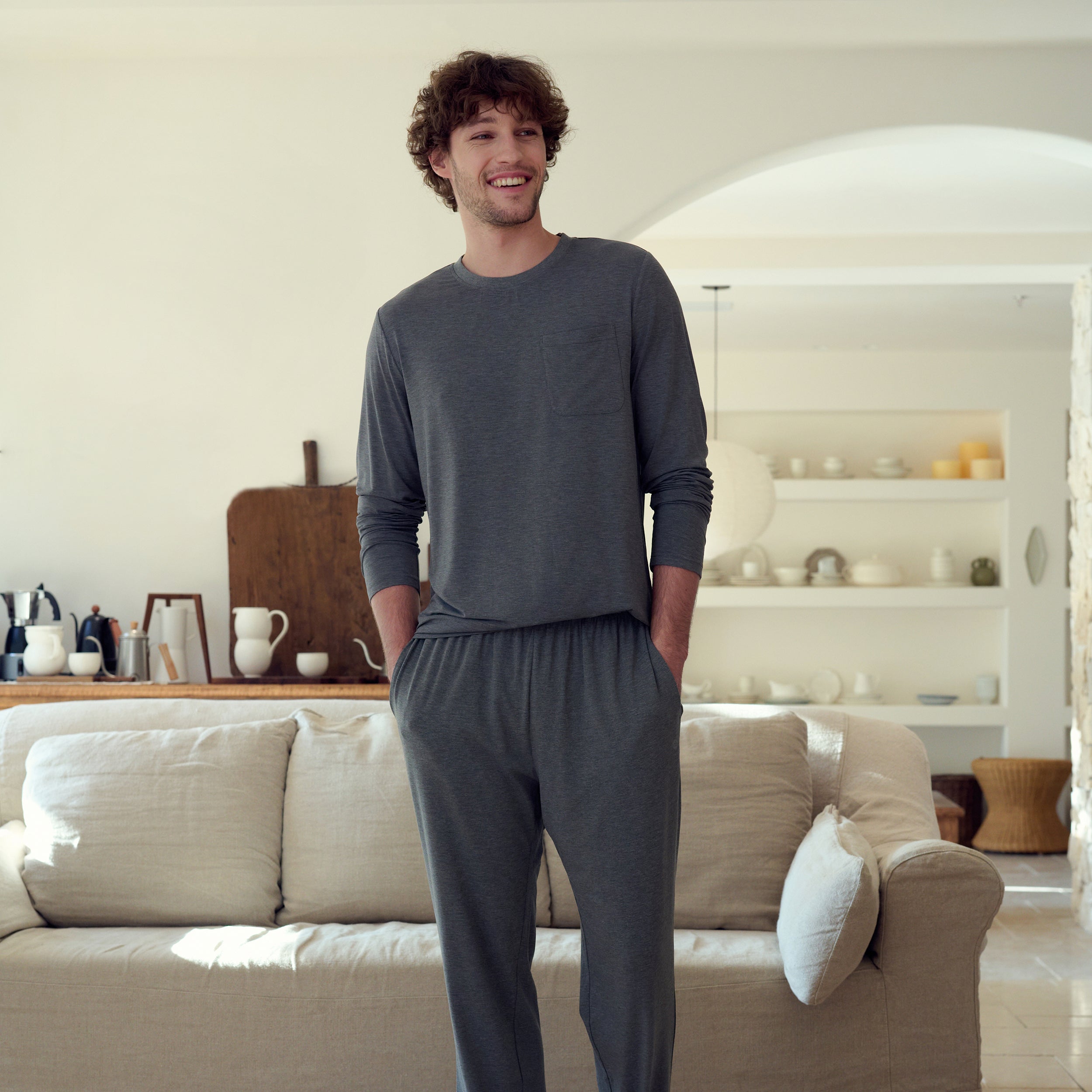 Charcoal #color_Charcoal