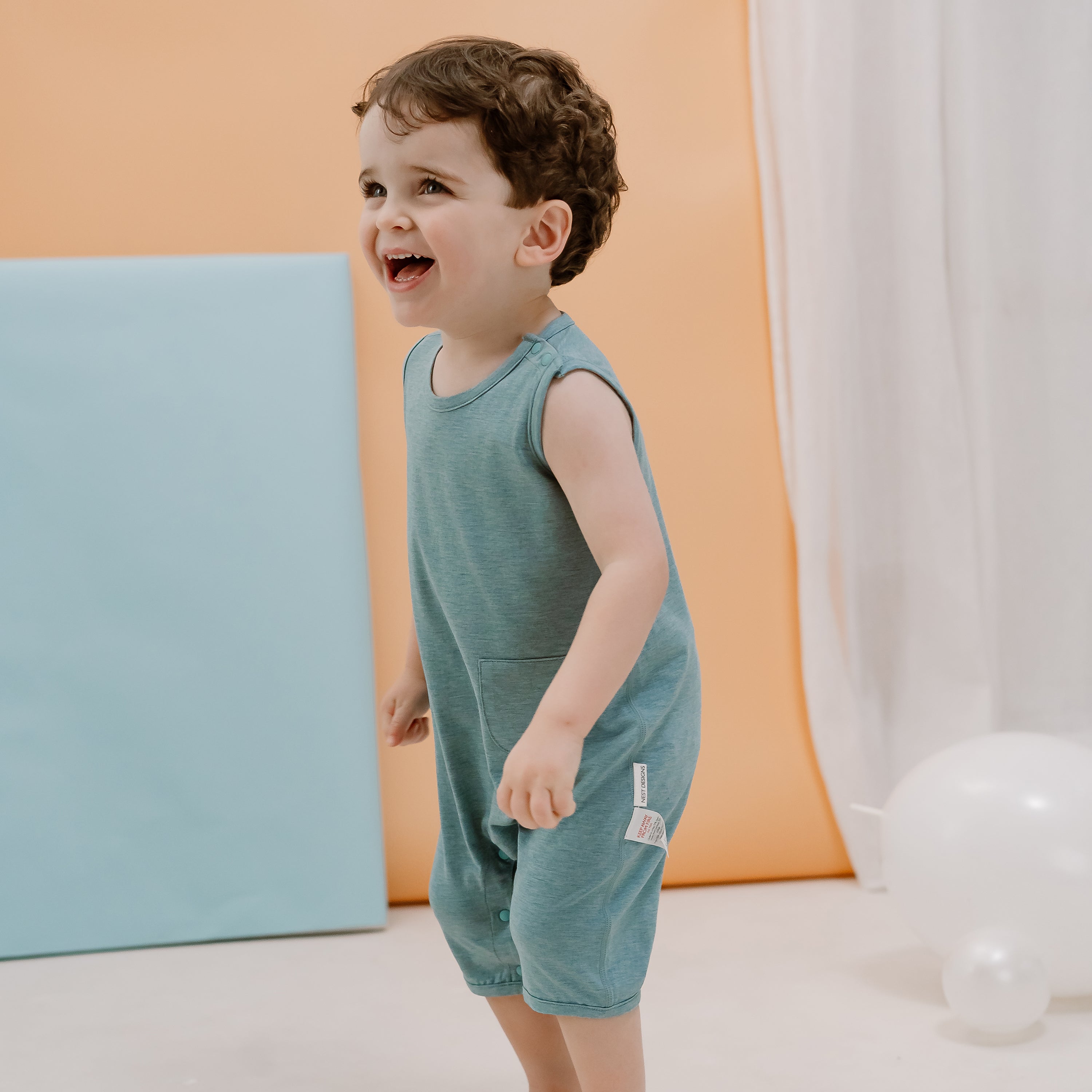 Meadow Green #color_Meadow Green