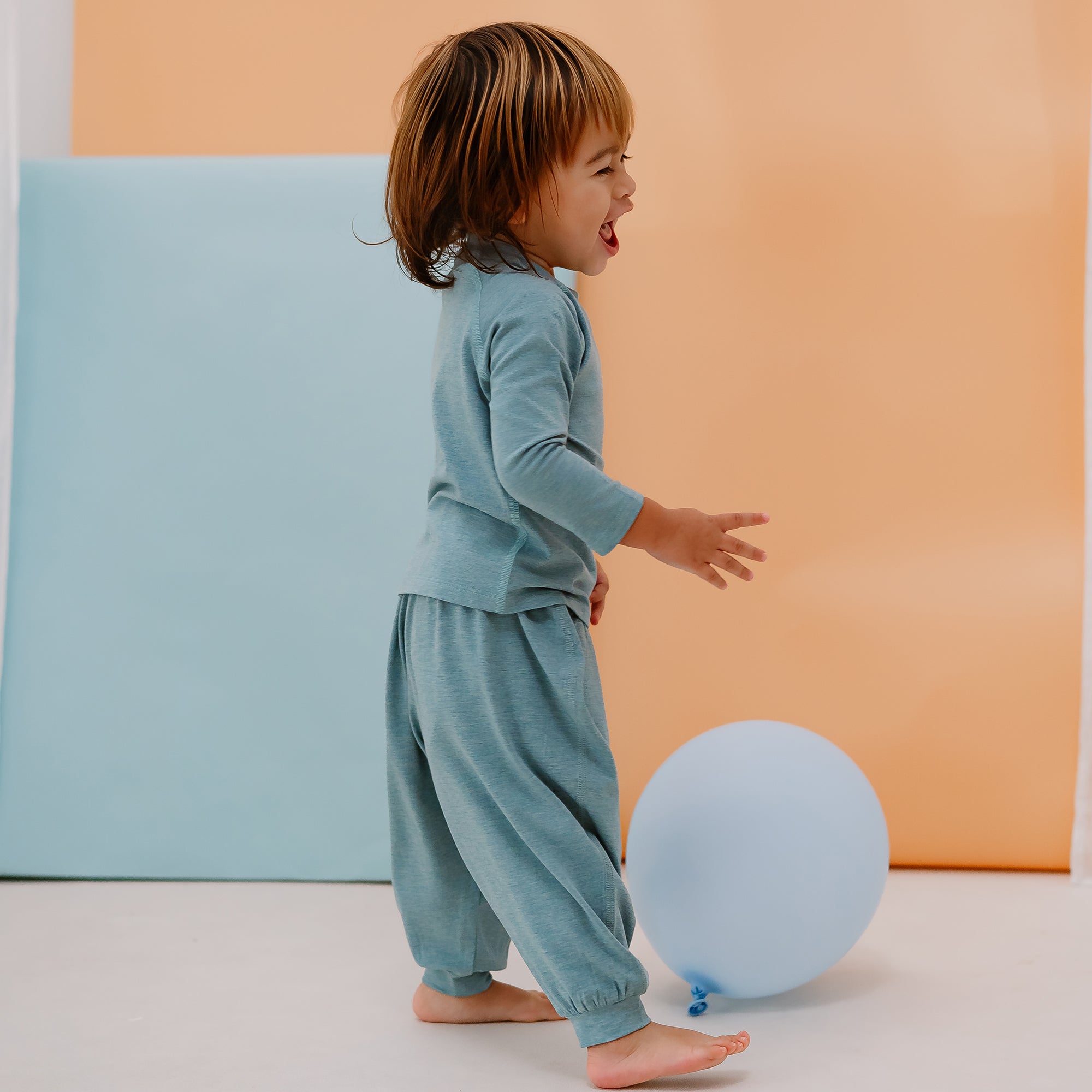 Meadow Green #color_Meadow Green