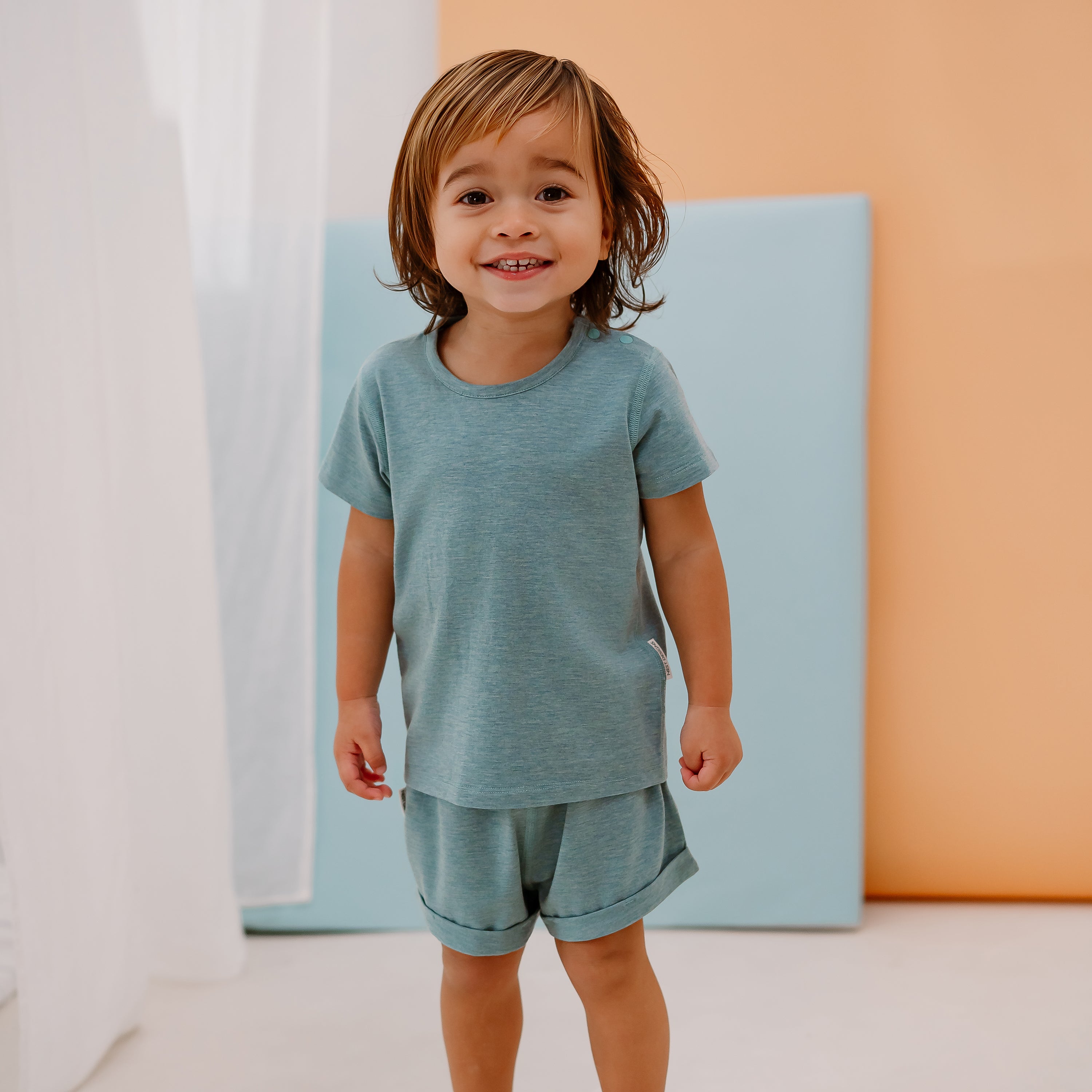 Meadow Green #color_Meadow Green