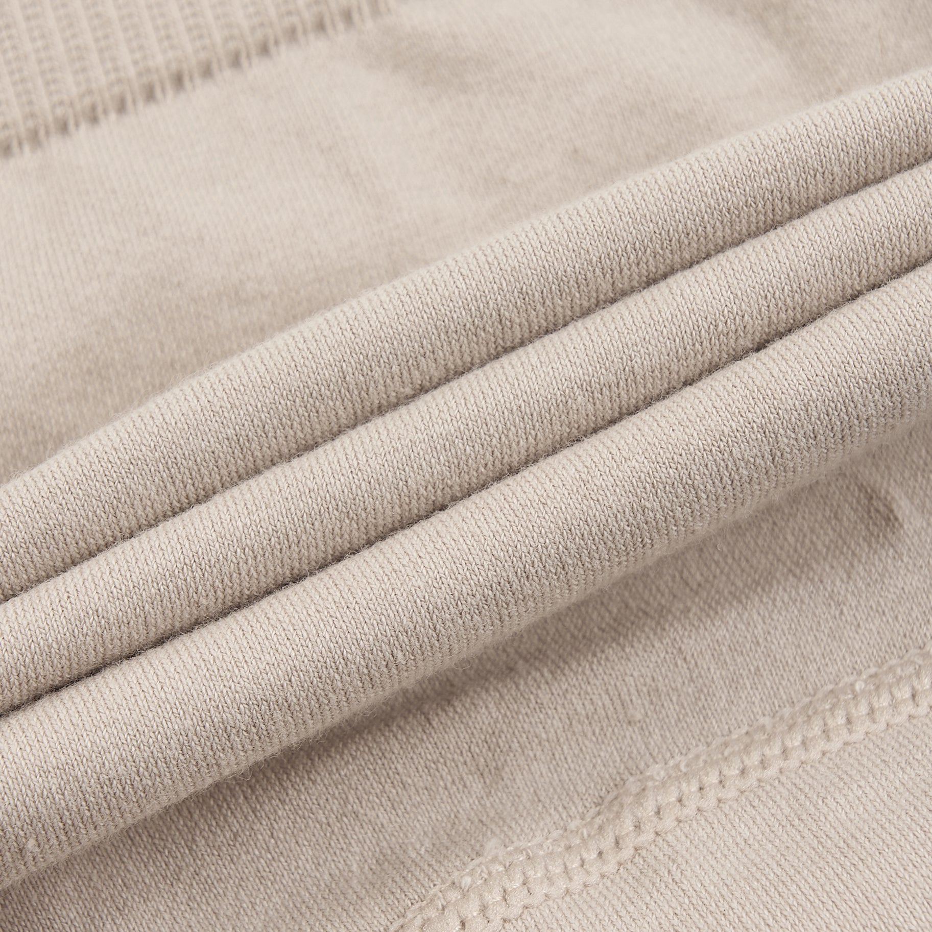 Warm Taupe #color_Warm Taupe