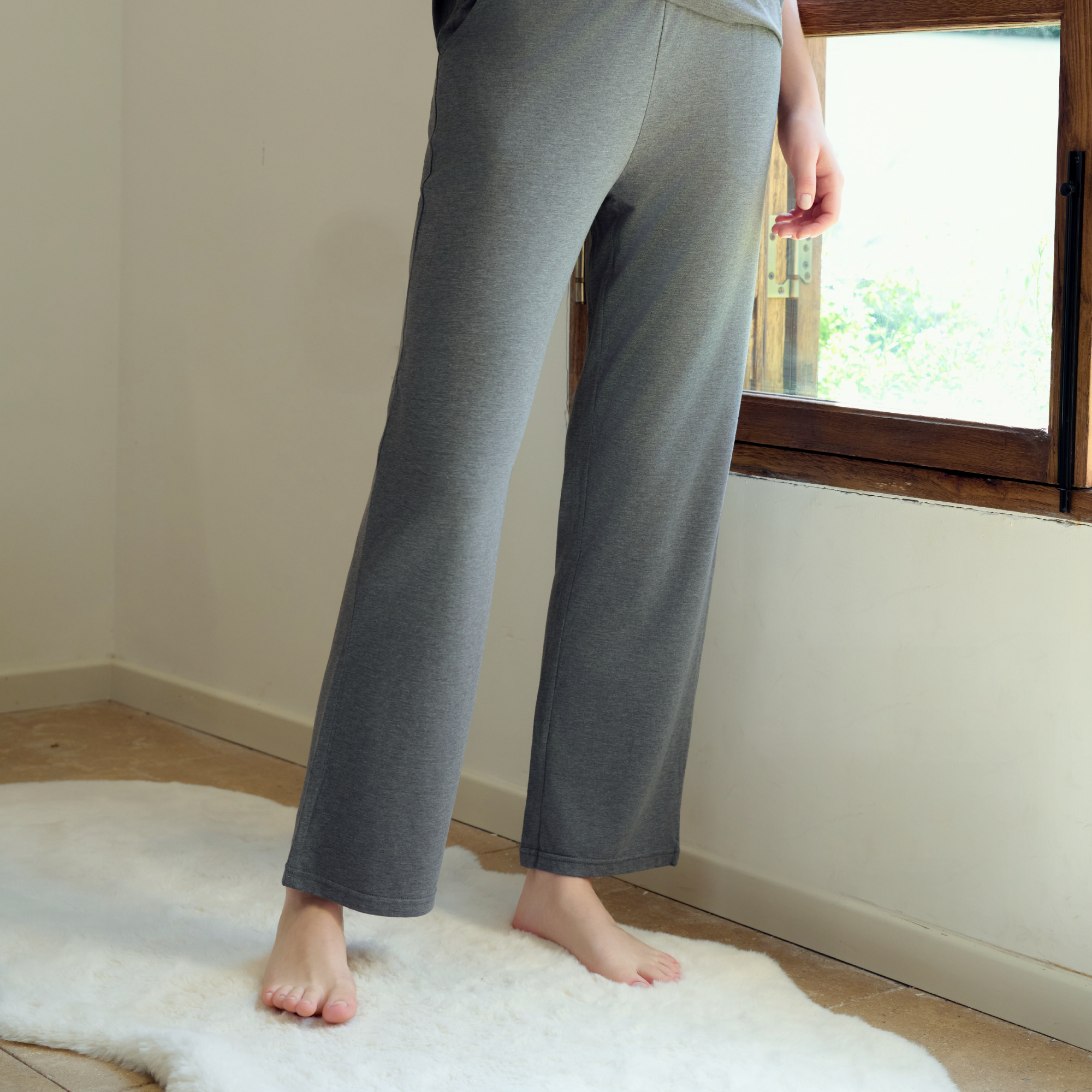 Charcoal #color_Charcoal