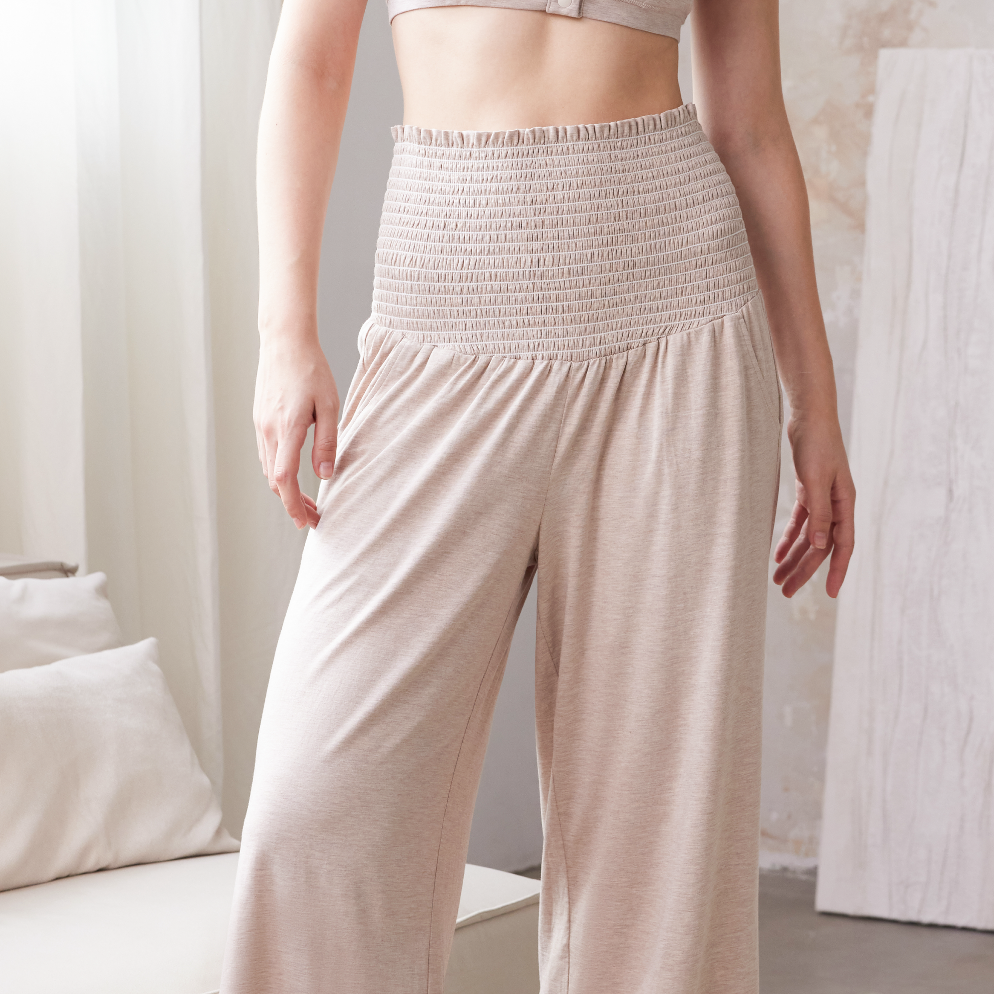 Warm Taupe #color_Warm Taupe