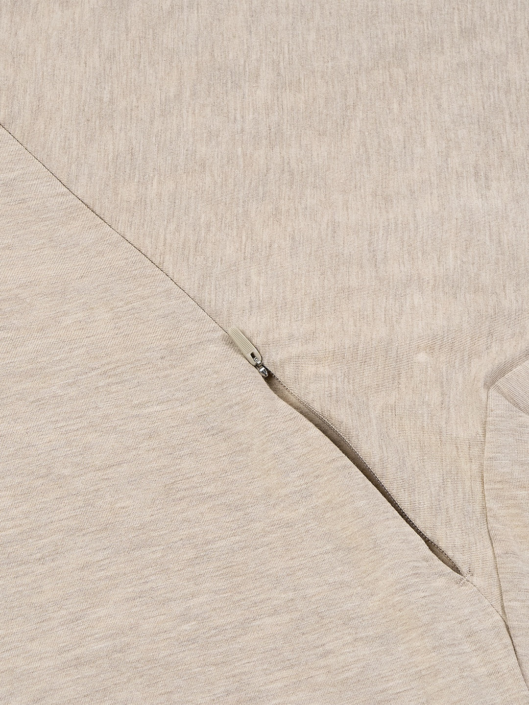 Warm Taupe #color_Warm Taupe