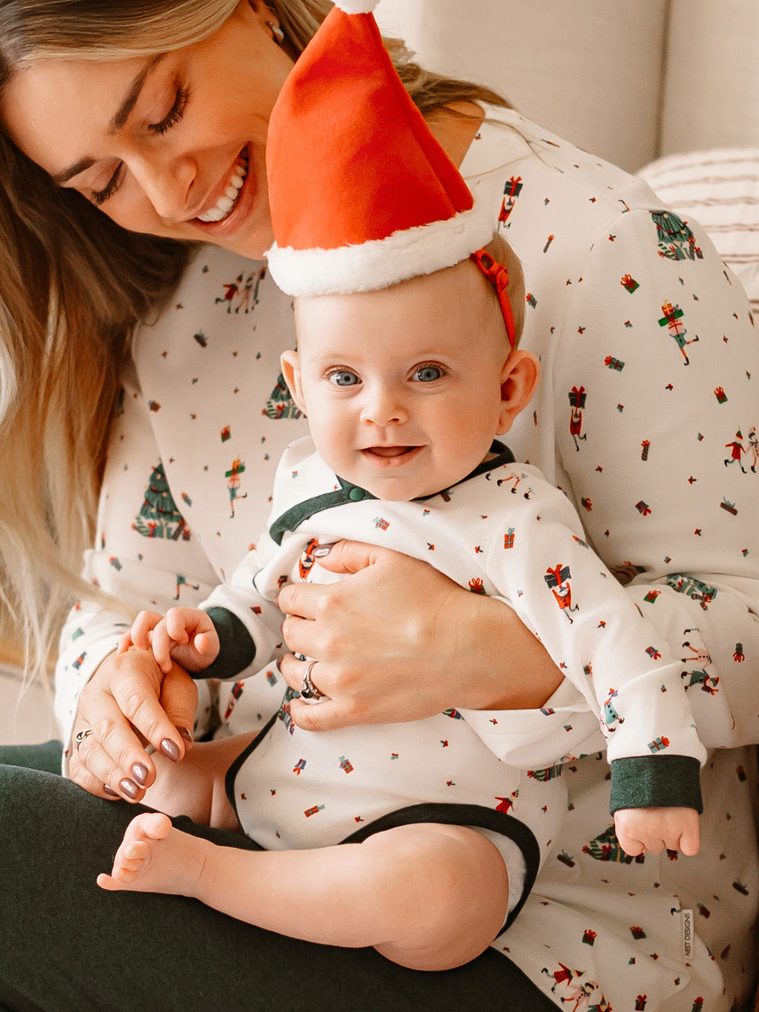 Santas Elves #color_Santas Elves