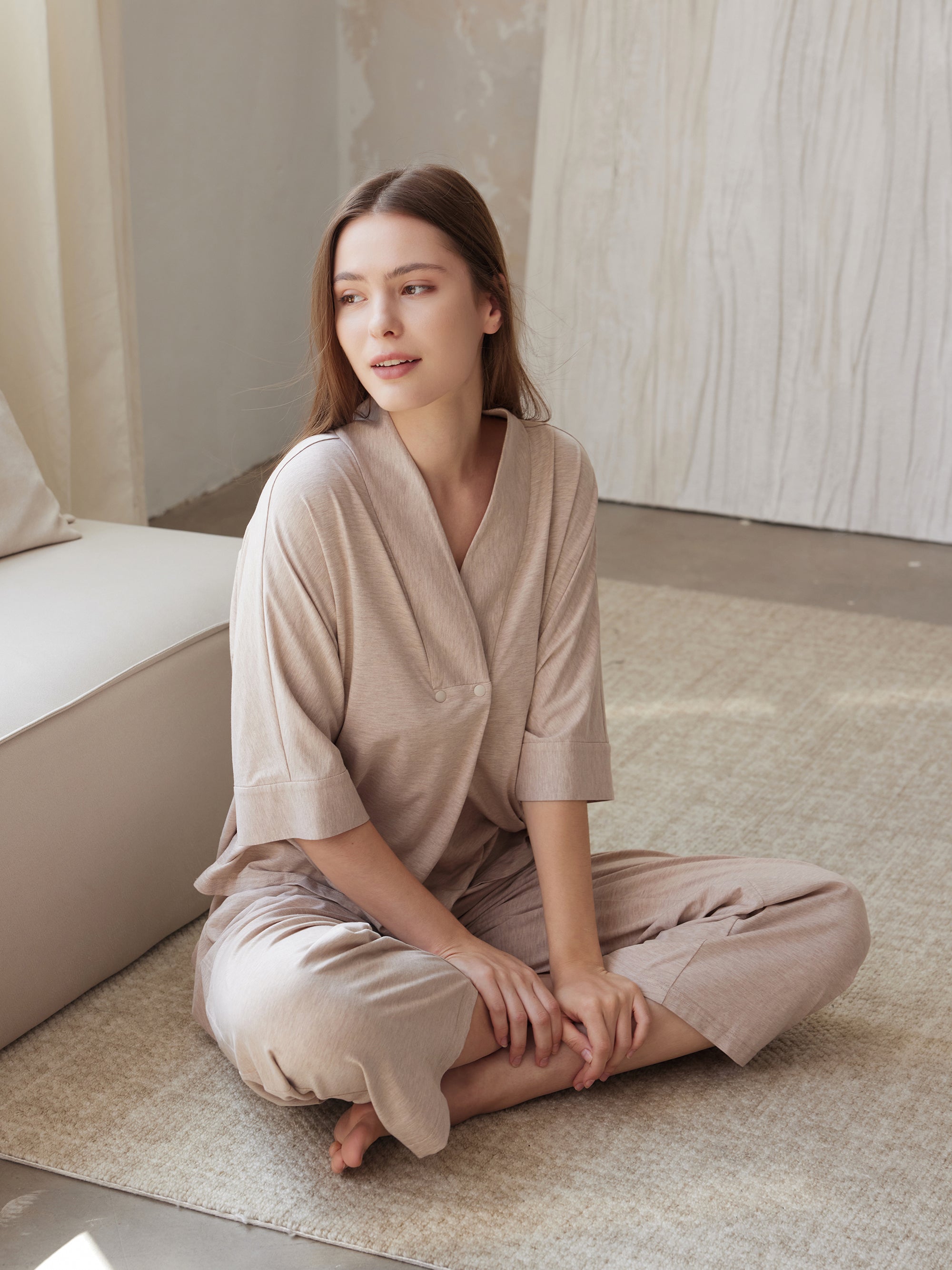 Warm Taupe #color_Warm Taupe