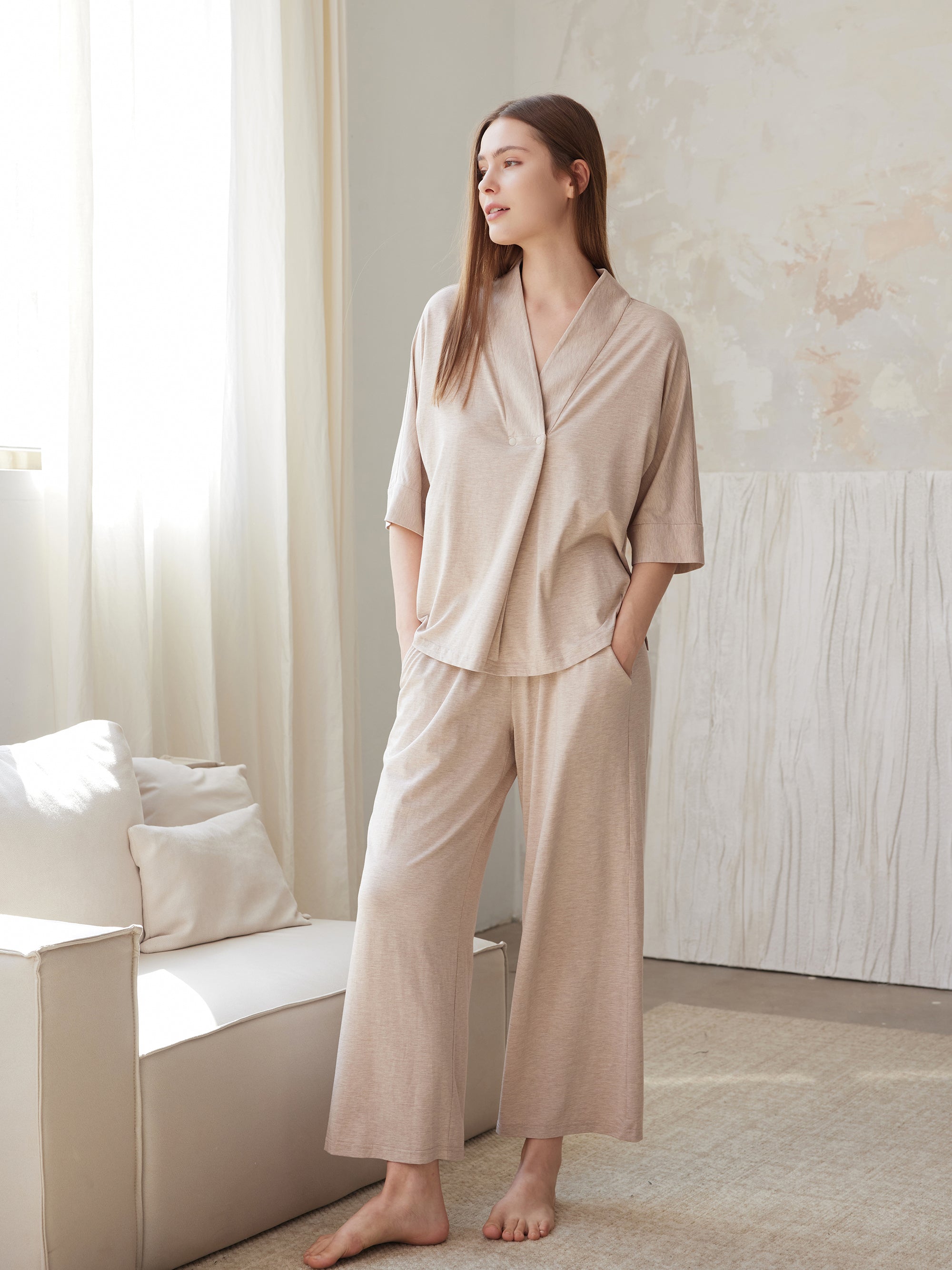 Warm Taupe #color_Warm Taupe