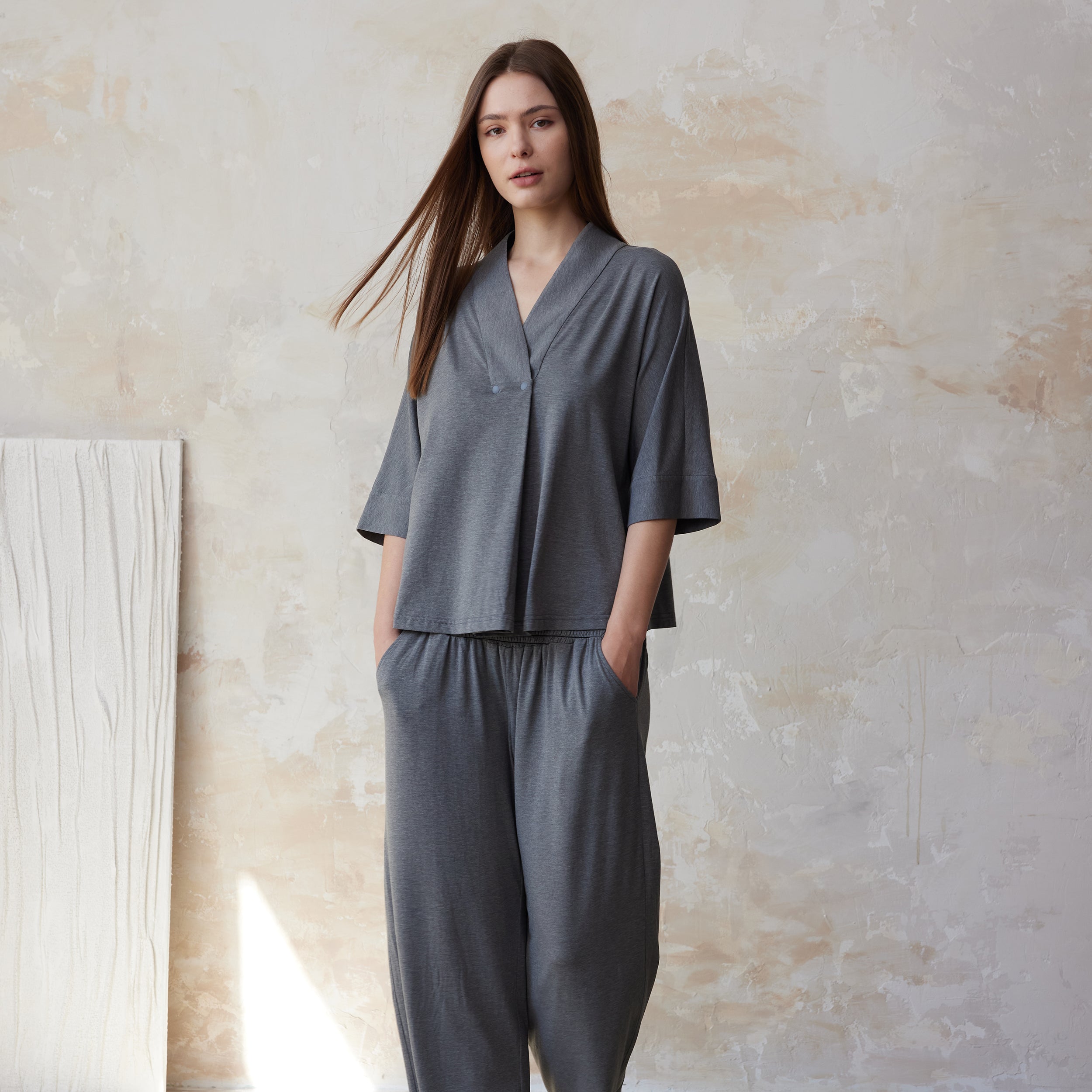 Charcoal #color_Charcoal