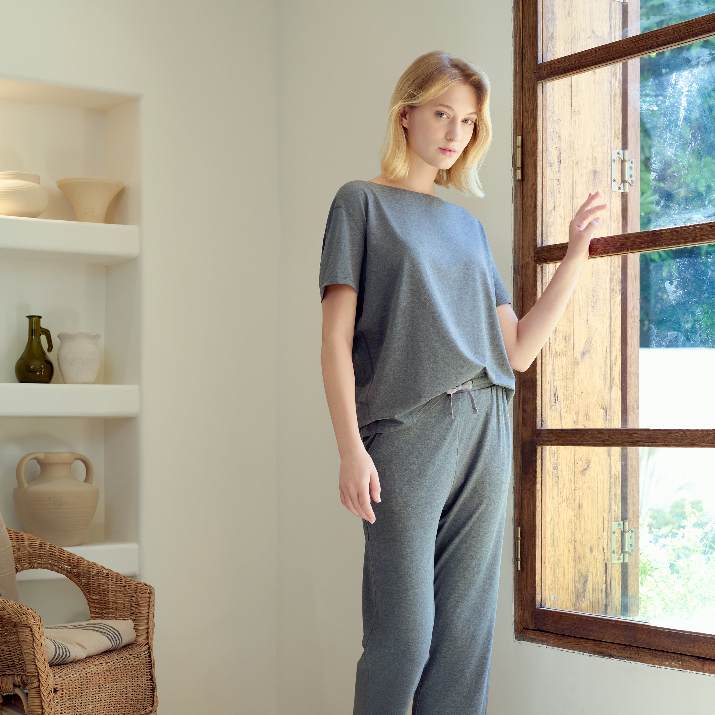 Charcoal #color_Charcoal