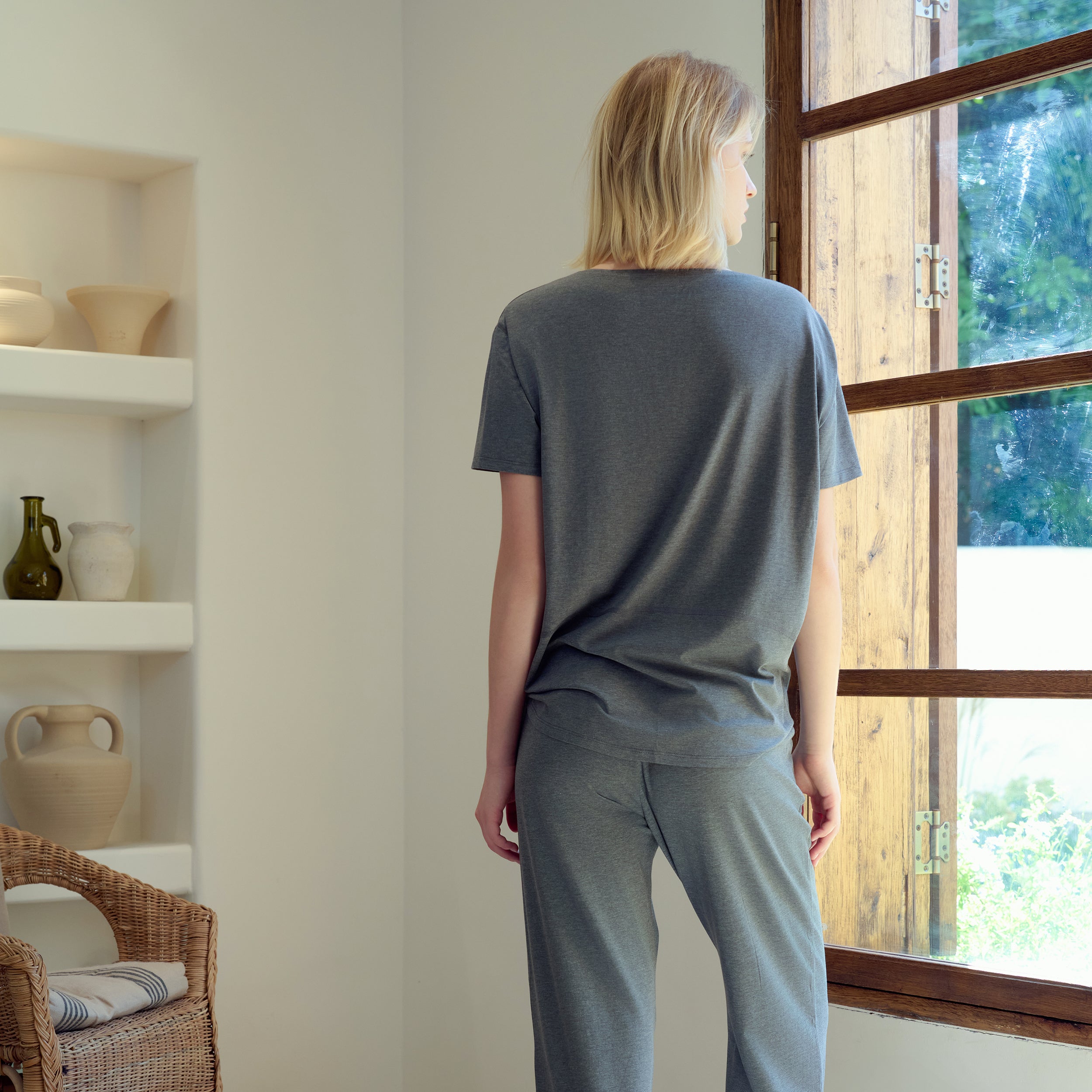 Charcoal #color_Charcoal