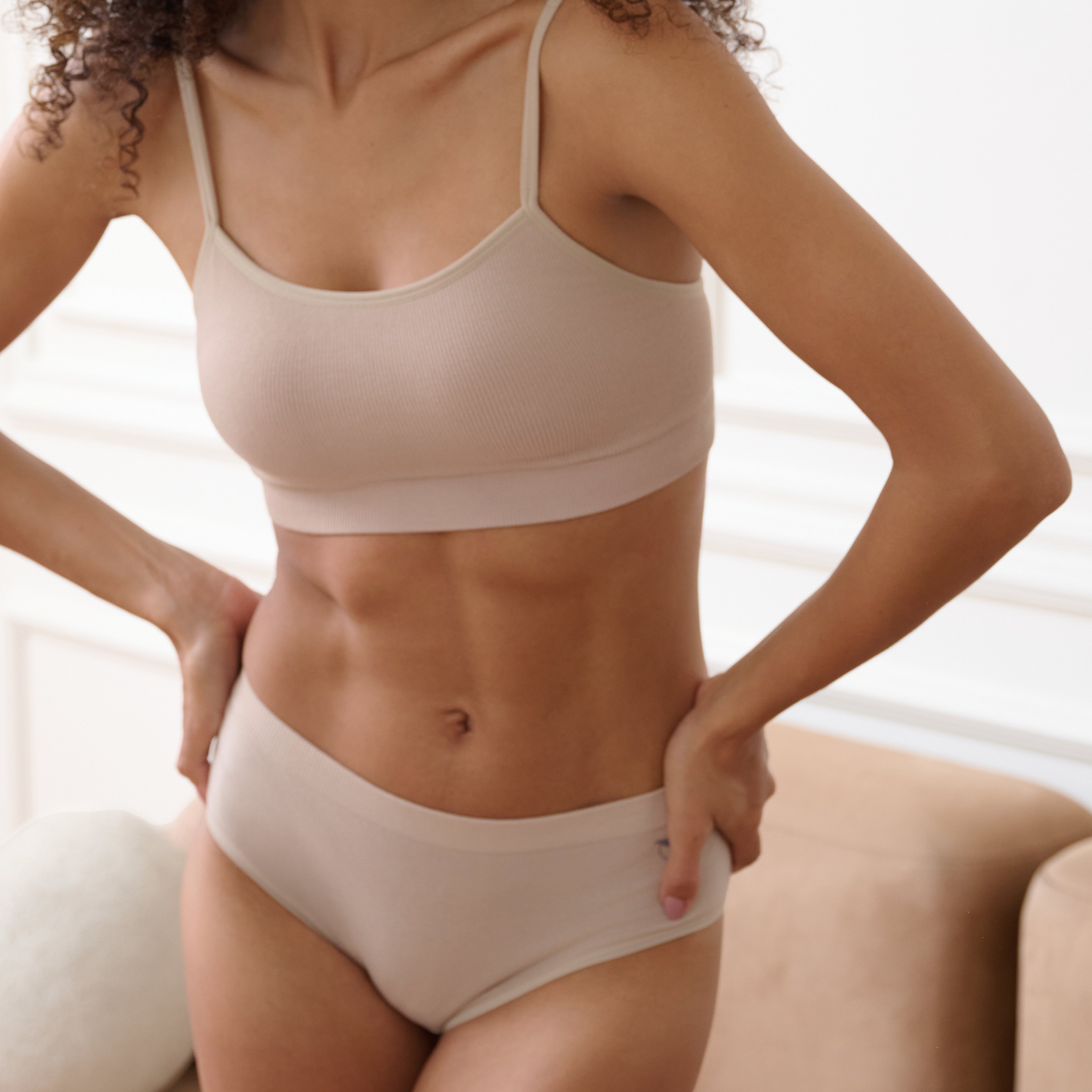 Warm Taupe #color_Warm Taupe