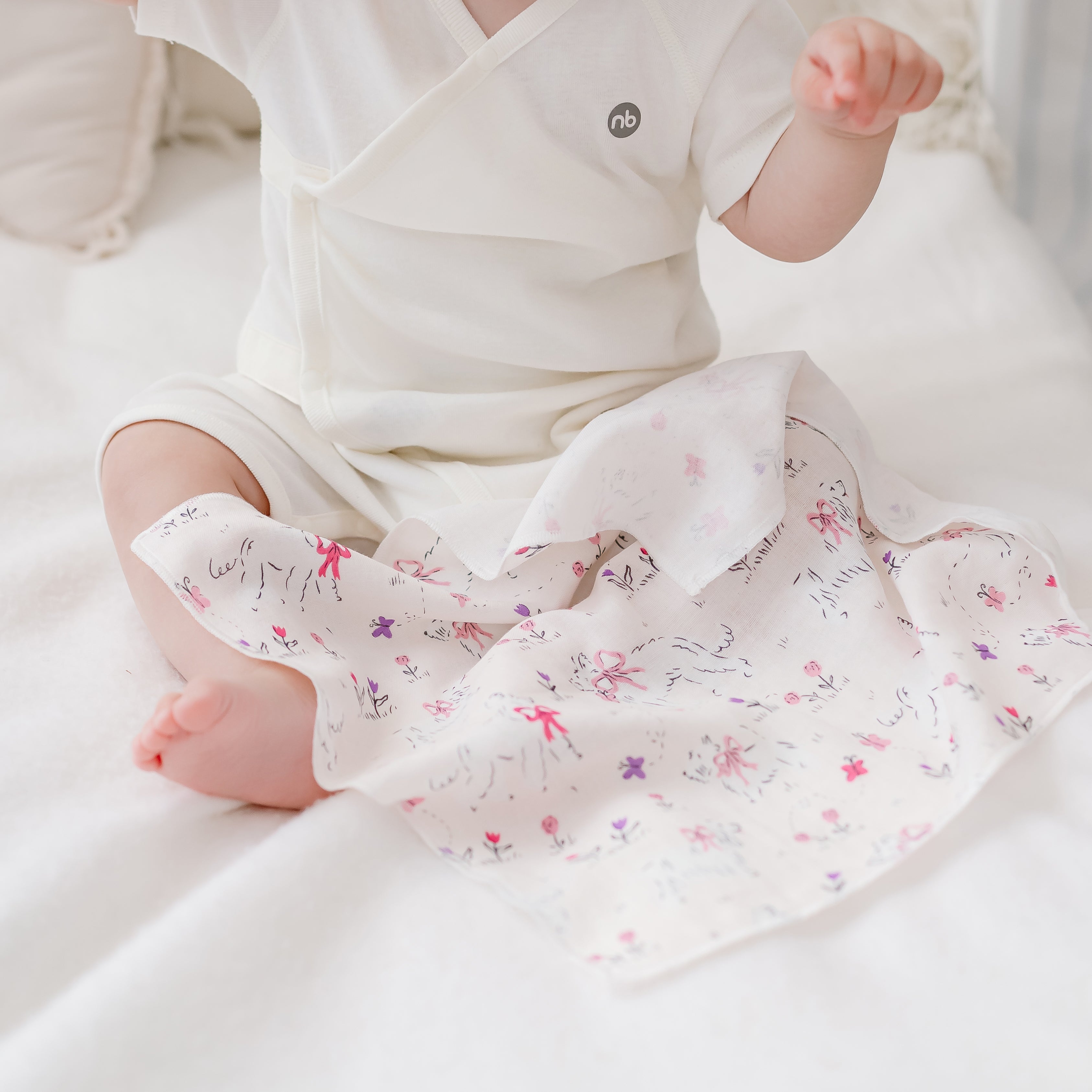 Cheeky Capers #color_Cheeky Capers