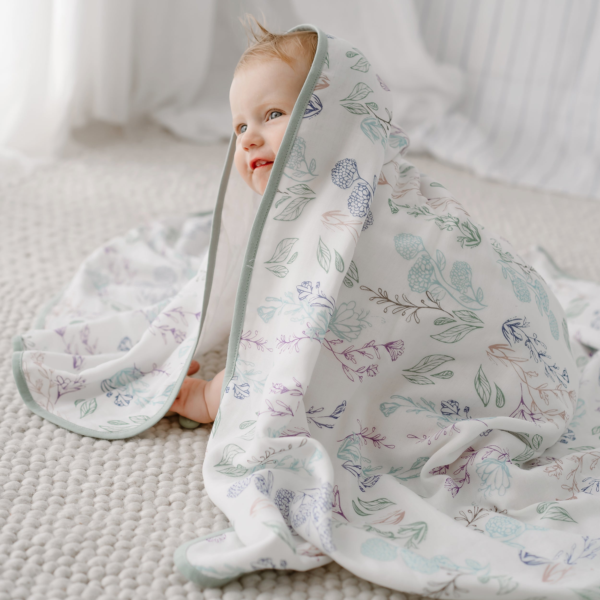 Breezy Blooms #color_Breezy Blooms