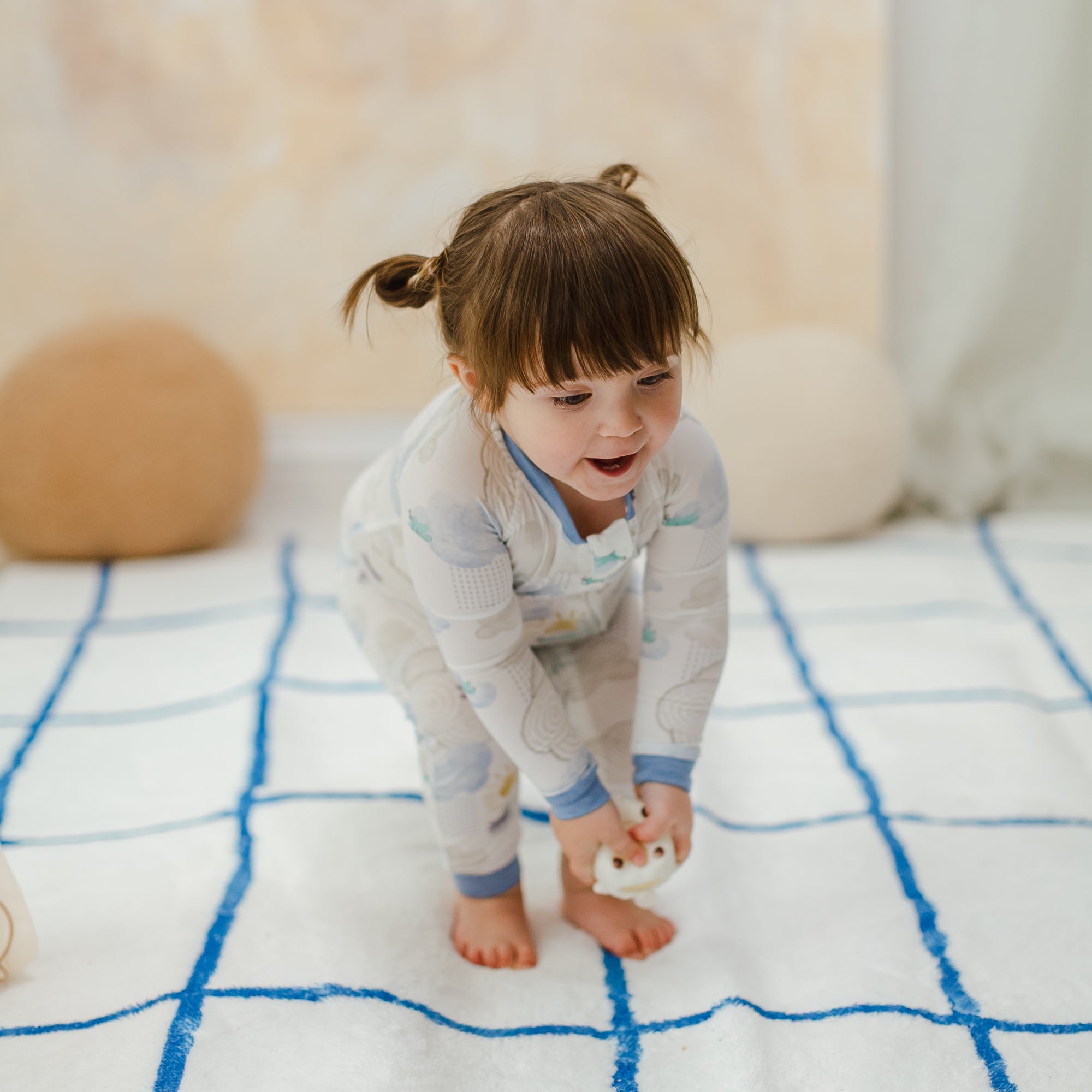 Fluffy Puffs #color_Fluffy Puffs