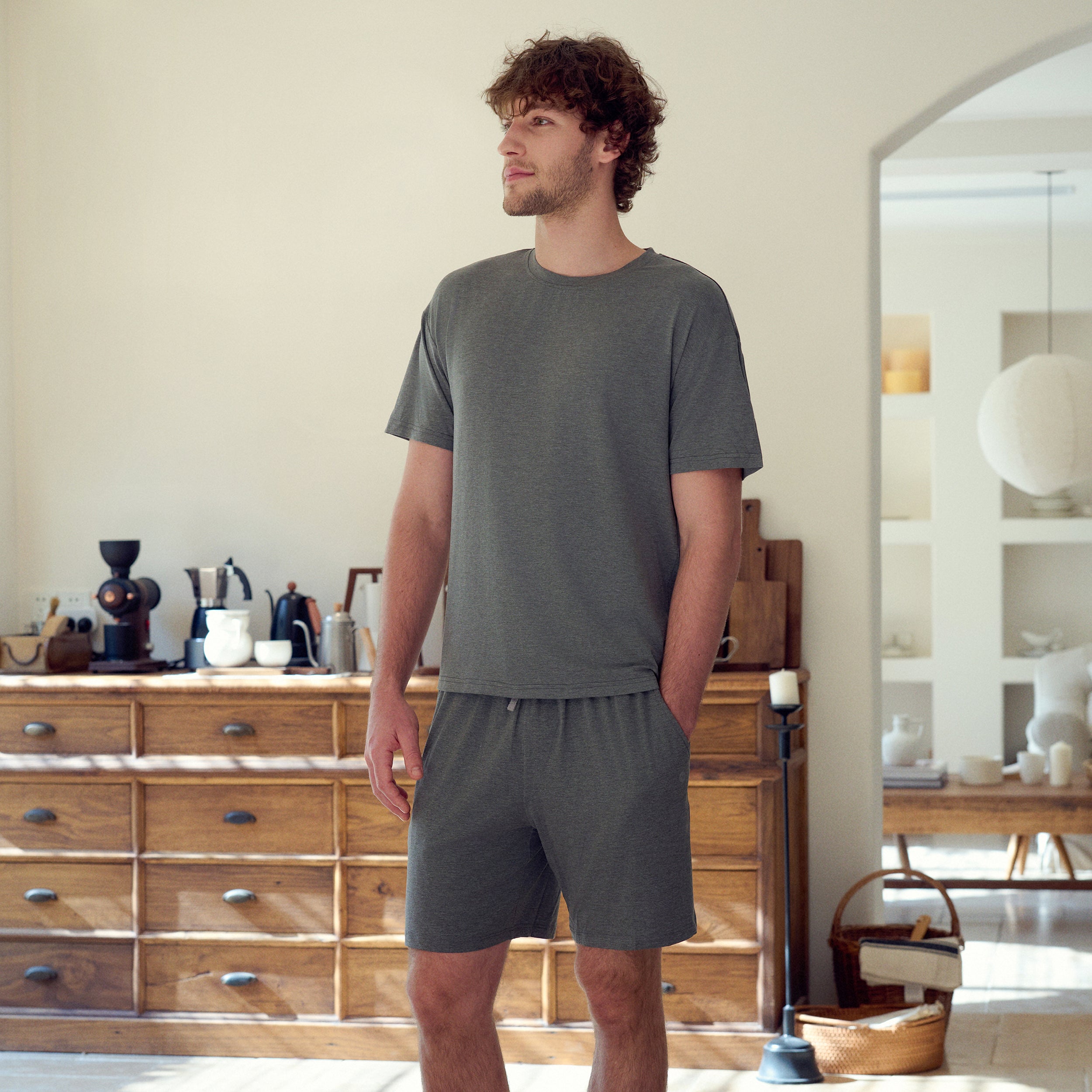 Charcoal #color_Charcoal