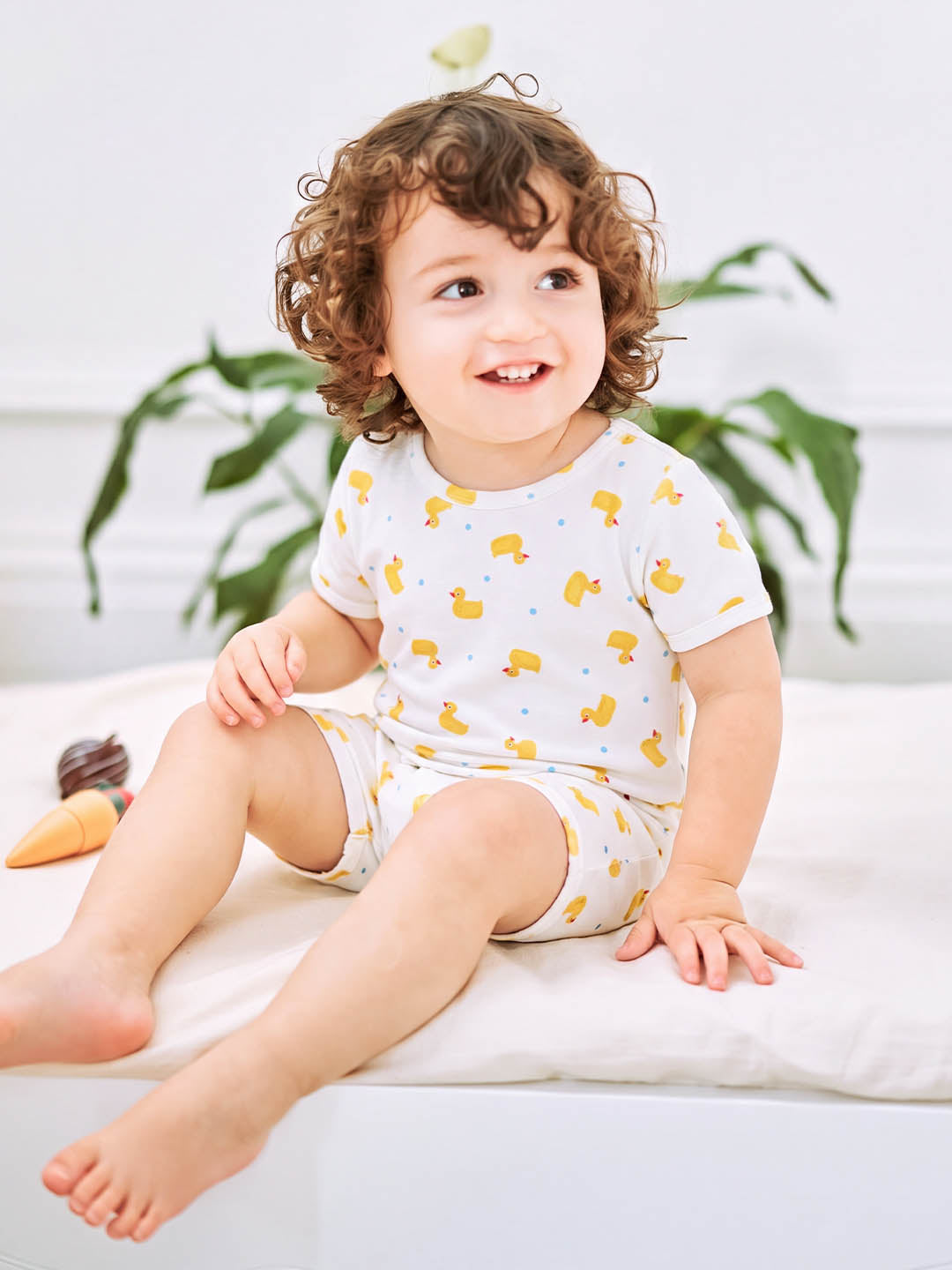 Little Rubber Ducks #color_Little Rubber Ducks