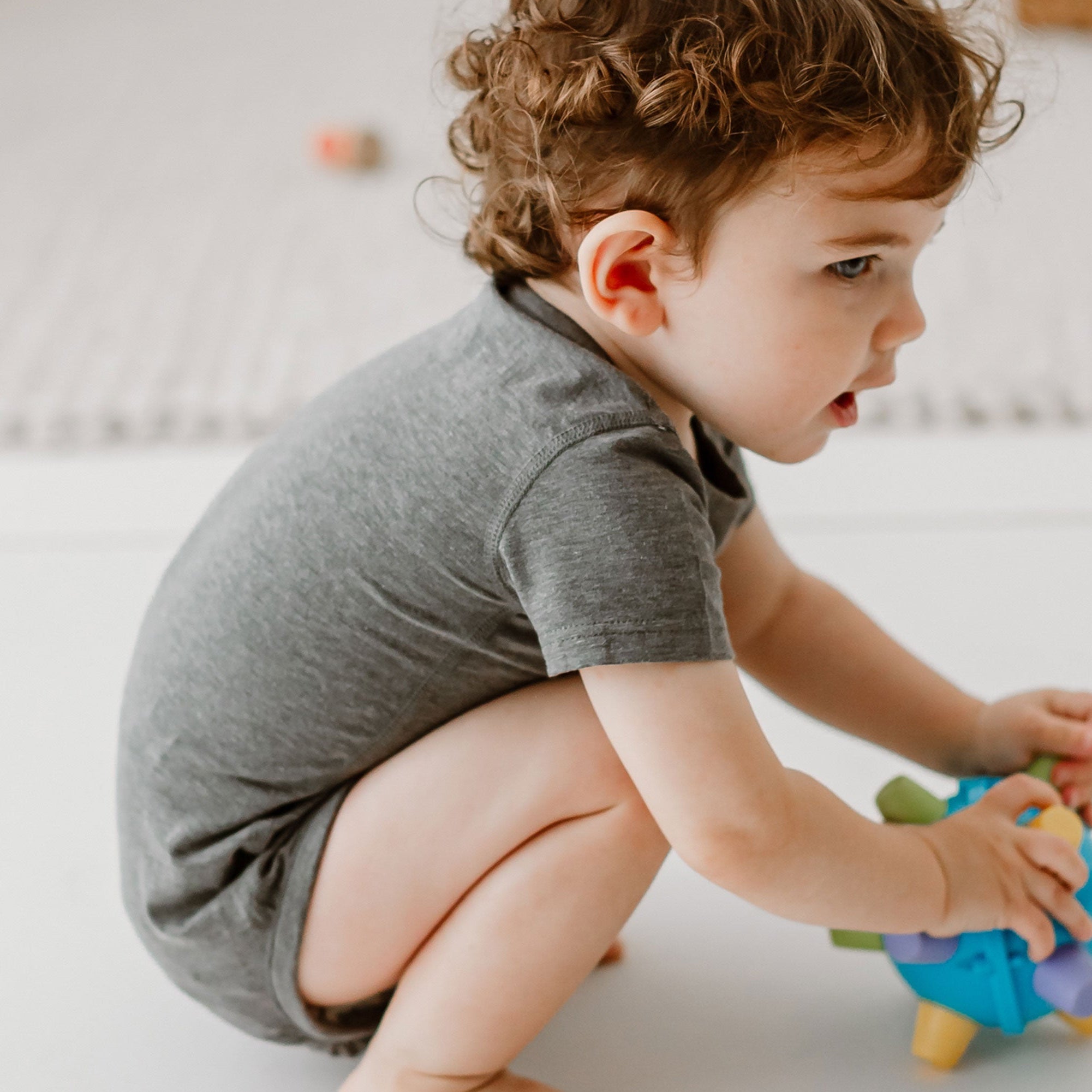 Charcoal #color_Charcoal