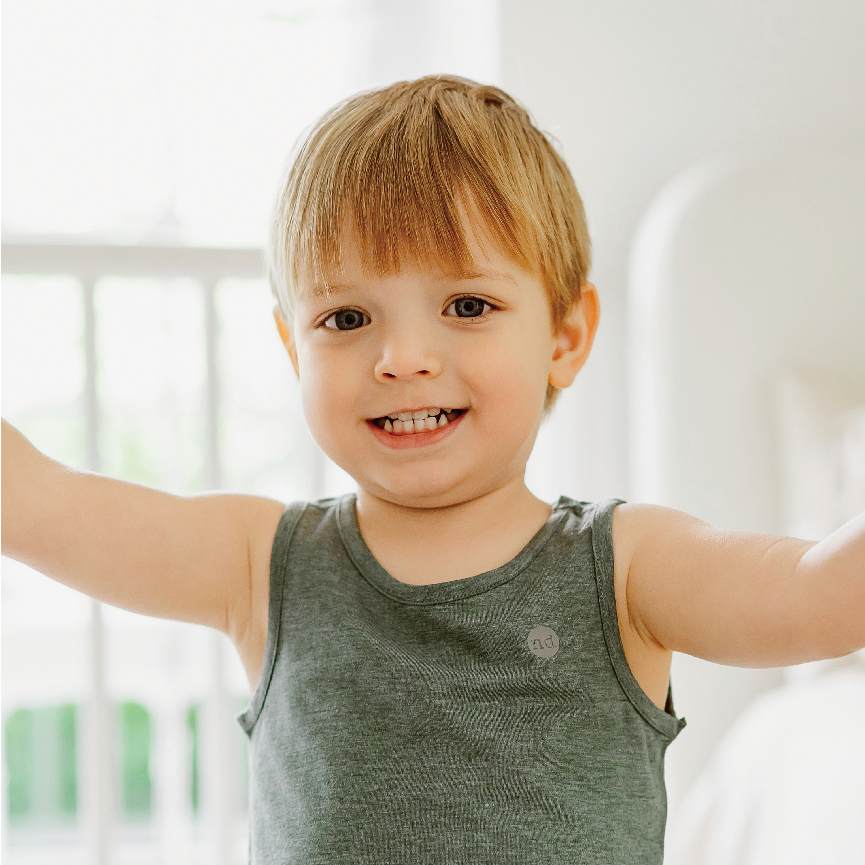 Charcoal #color_Charcoal