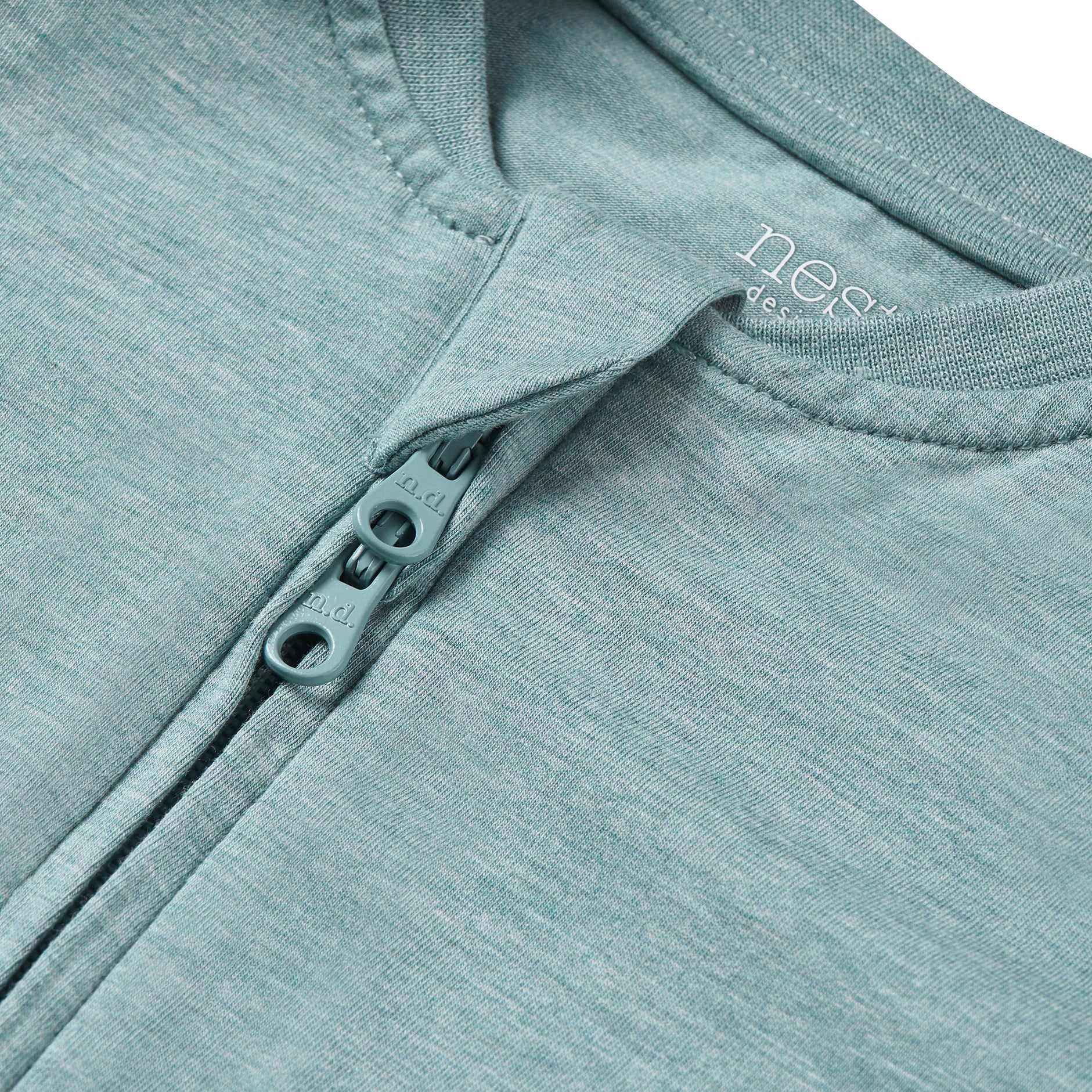 Meadow Green #color_Meadow Green