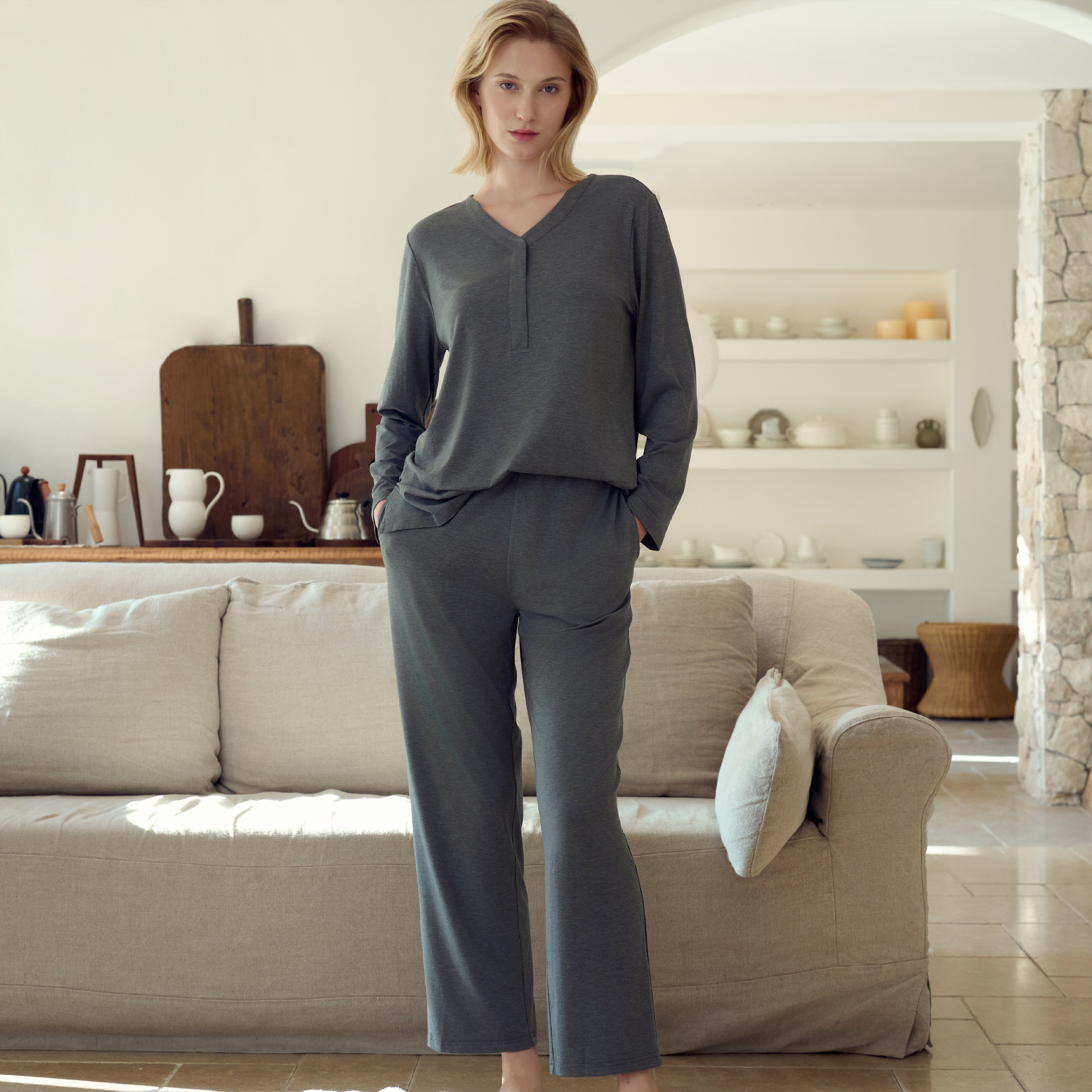 Charcoal #color_Charcoal