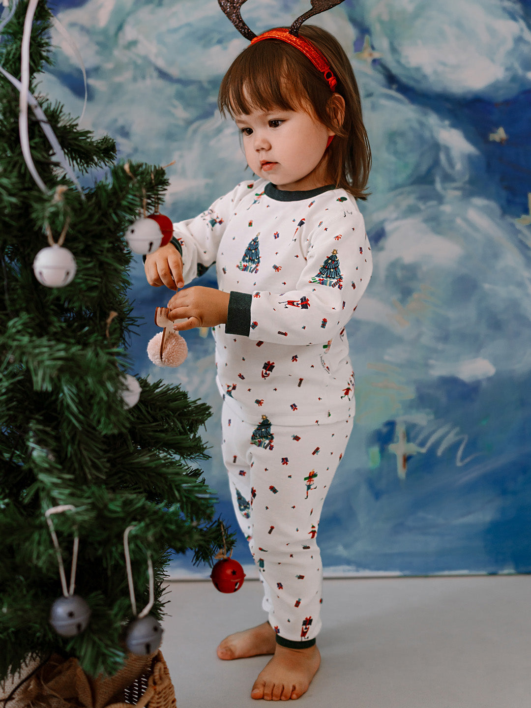 SANTAS ELVES #color_SANTAS ELVES