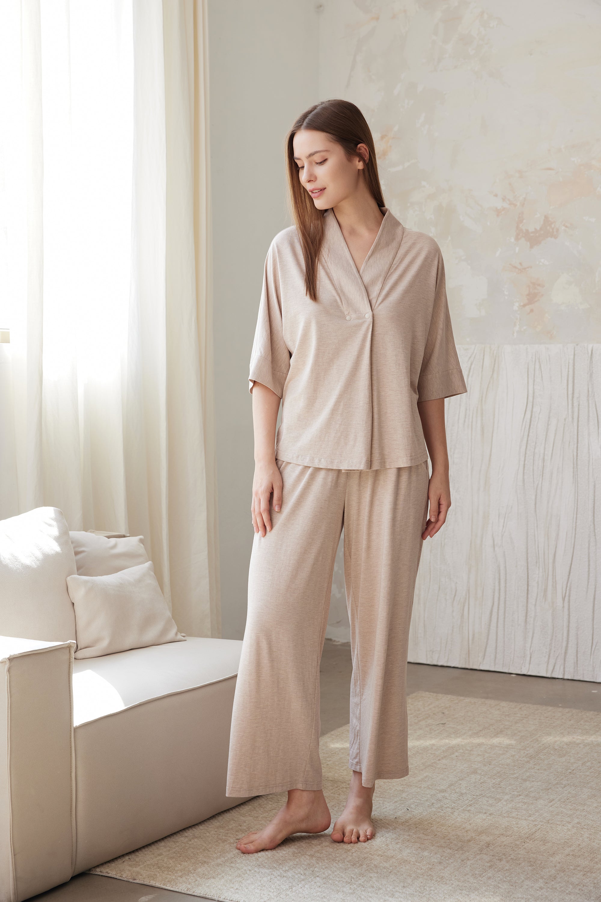 Warm Taupe #color_Warm Taupe