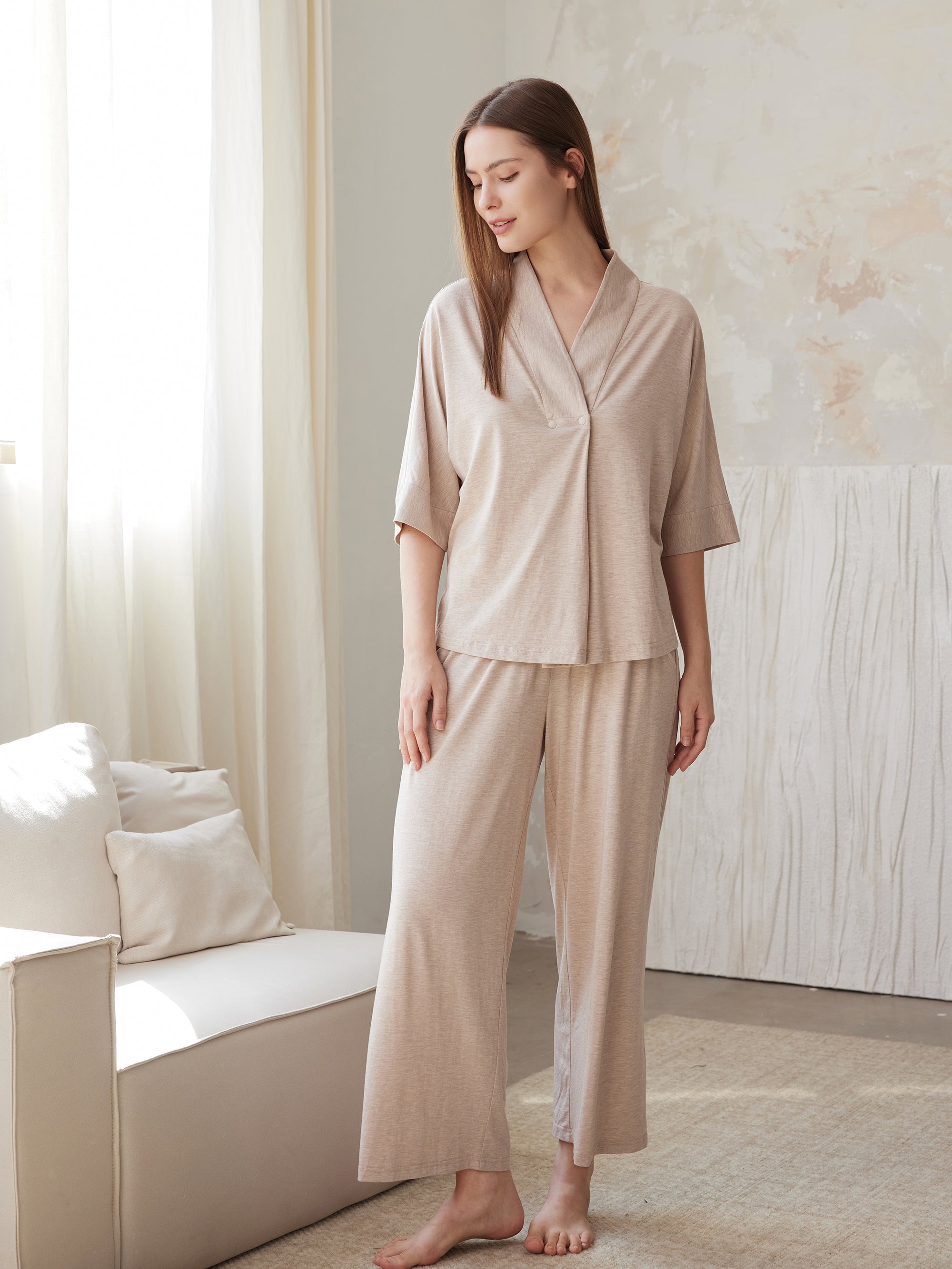 Warm Taupe #color_Warm Taupe