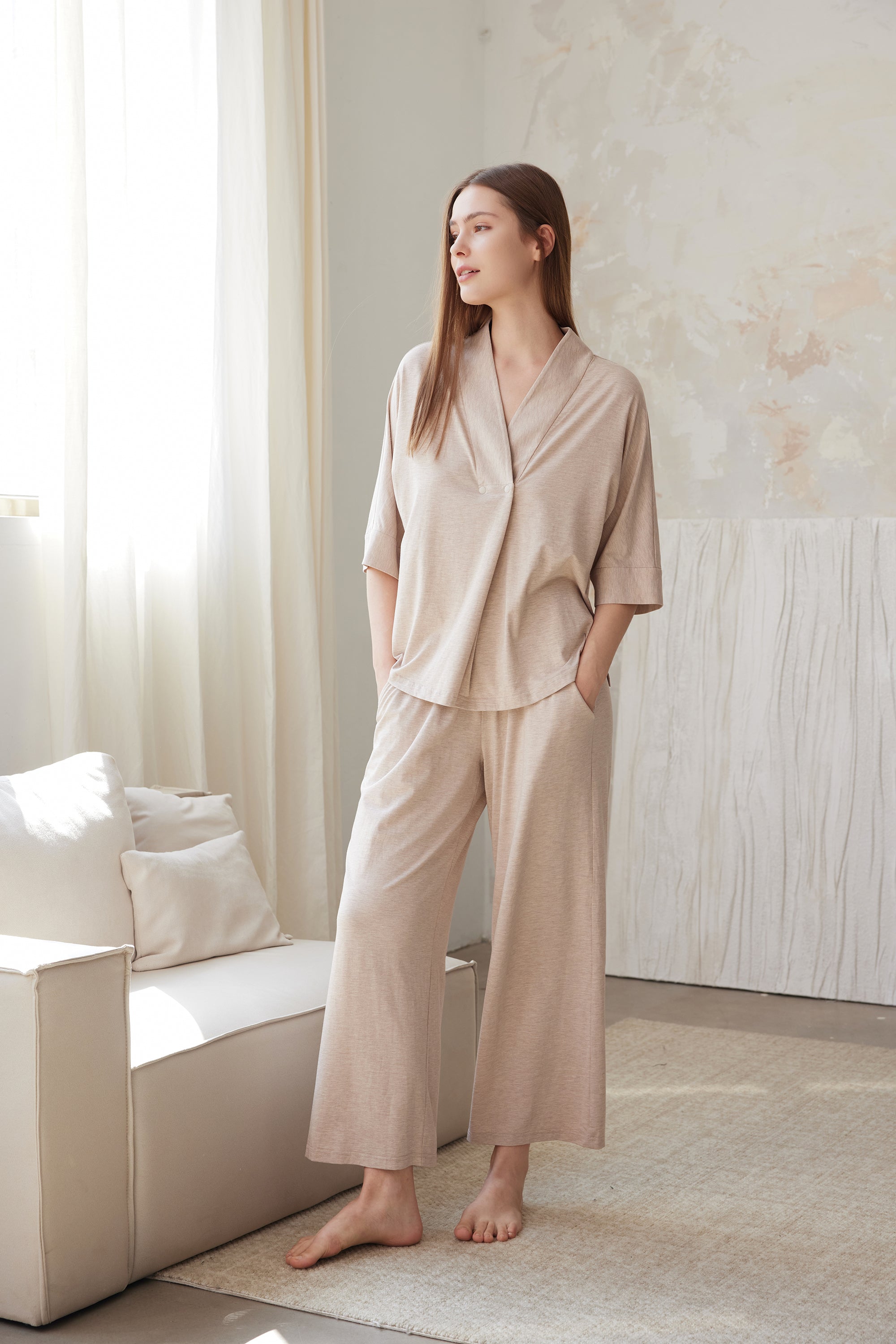 Warm Taupe #color_Warm Taupe